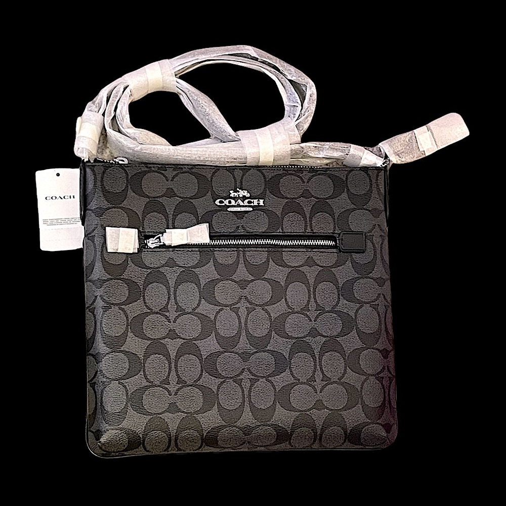 NWT || Coach Crossbody 👜